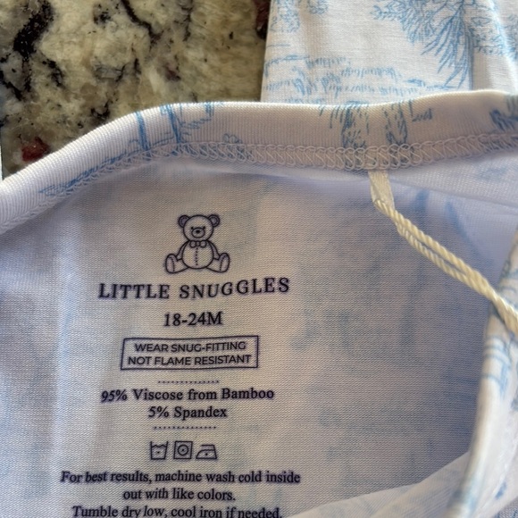 Little Snuggles Peter Rabbit Sleeper - Picture 7 of 11